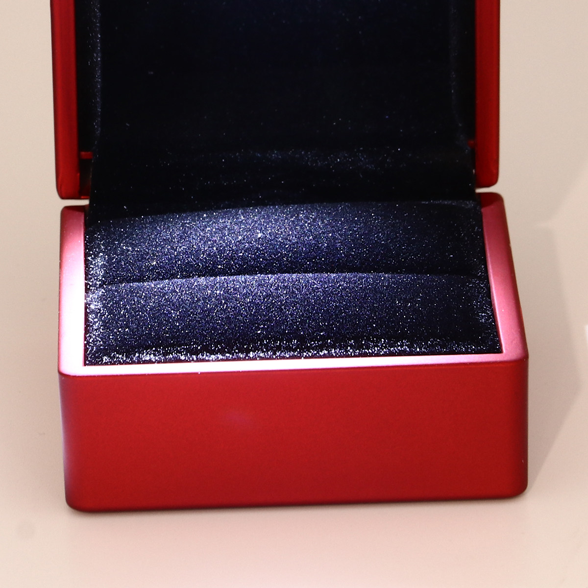 LED Lighted Jewelry Gift Box P - đánh giá và giá Interior Design And Construction